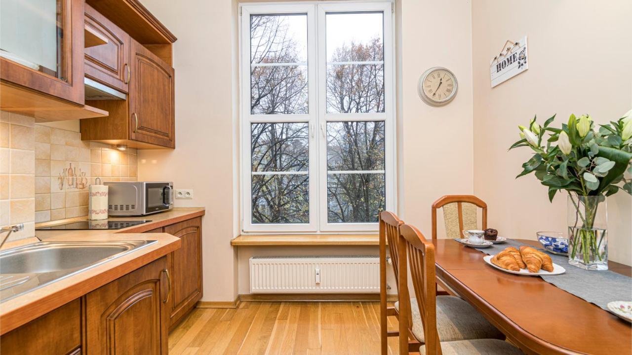 Maya'S Flats & Resorts - Old Town Dluga 72 One Storey Gdansk Bagian luar foto