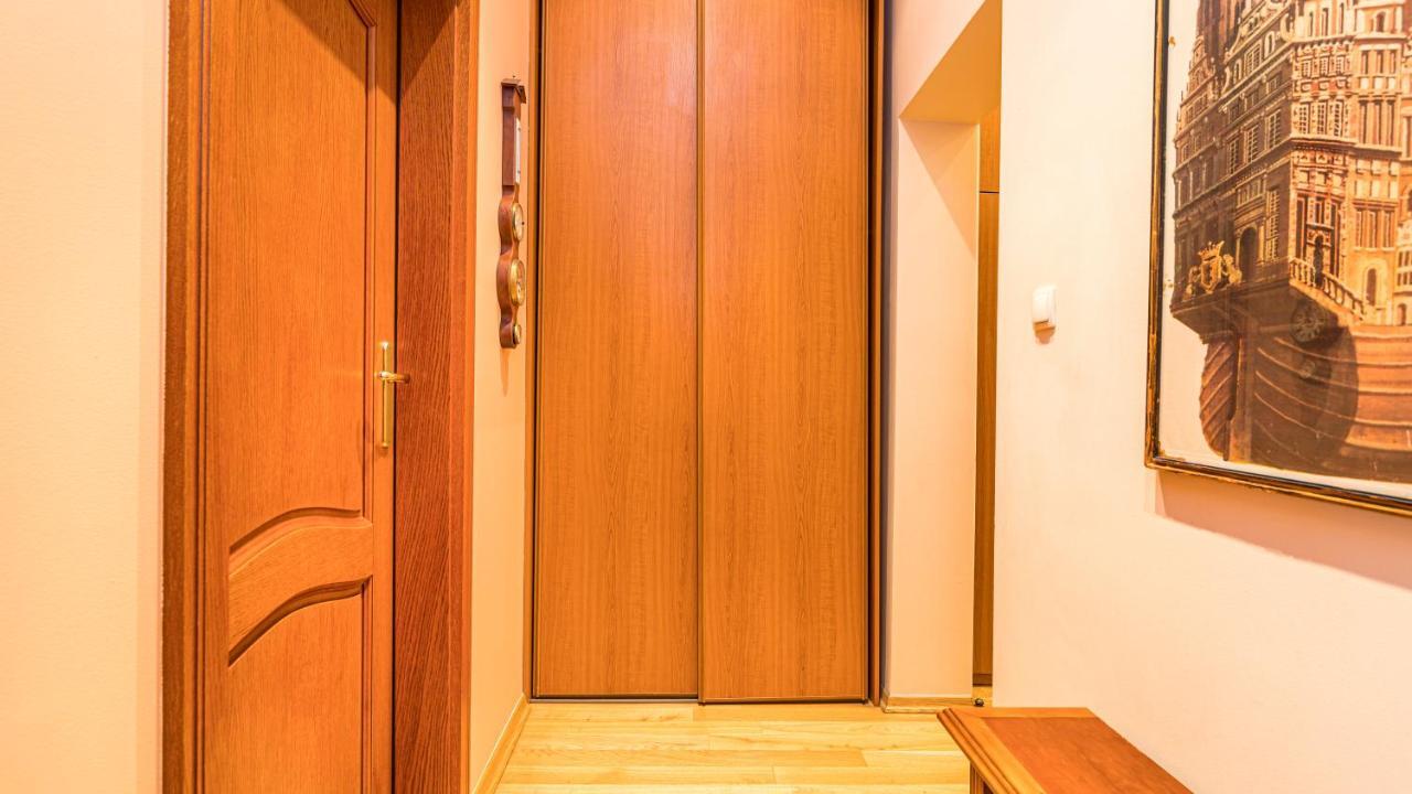 Maya'S Flats & Resorts - Old Town Dluga 72 One Storey Gdansk Bagian luar foto